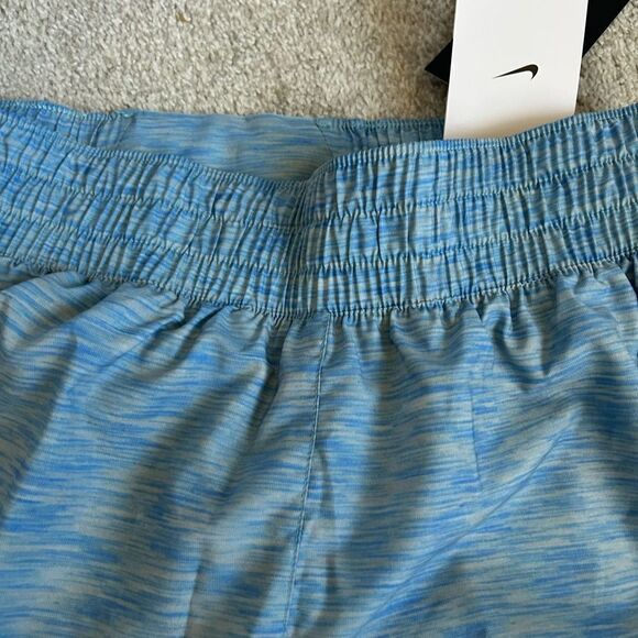 Nike One Women's Dri-FIT Ultra High-Waisted 3" Brief-Lined Shorts, medium, NWT - Picture 8 of 11